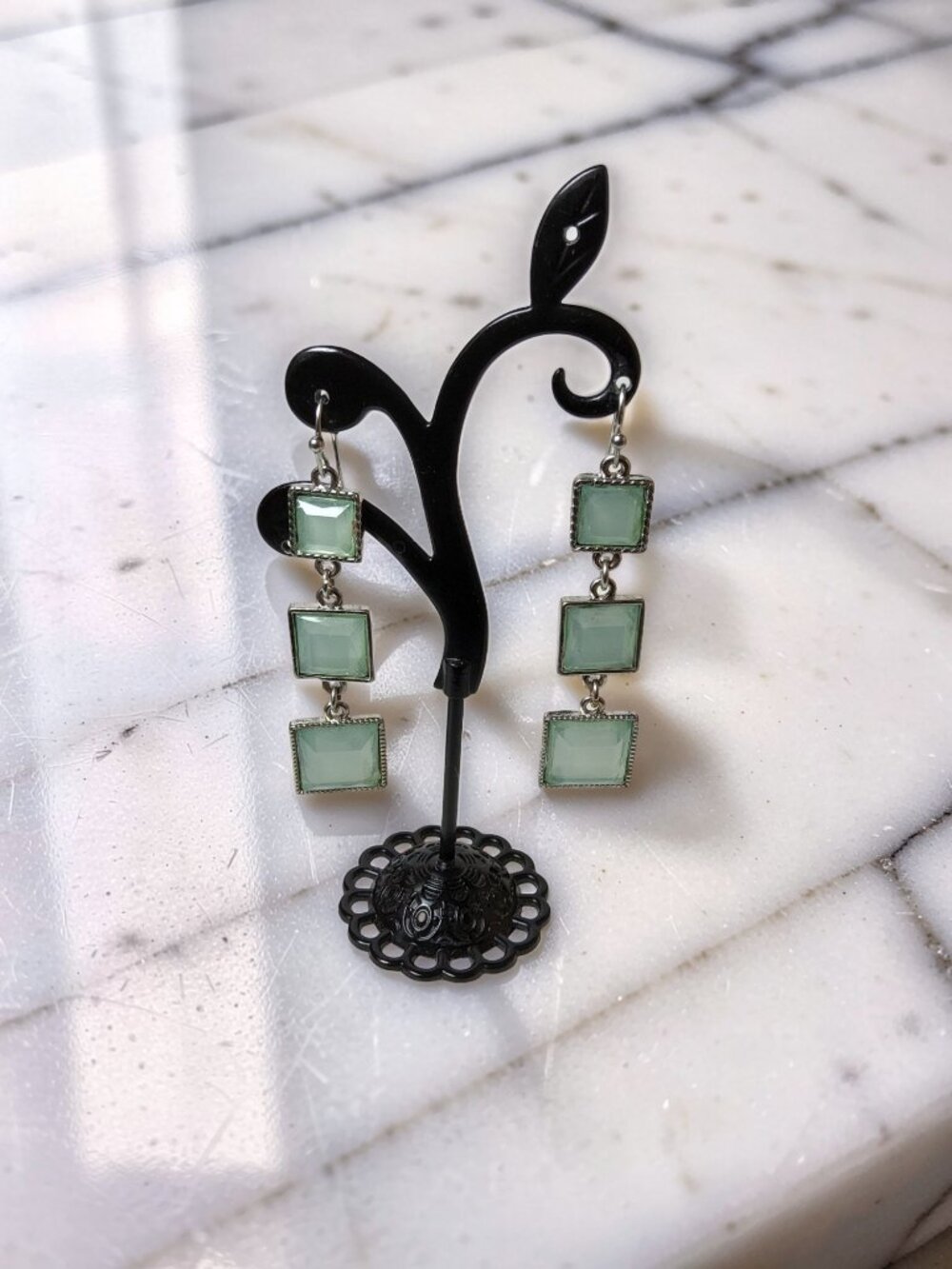 vintage silver tone graduating teir aqua blue dangle/drop earrings